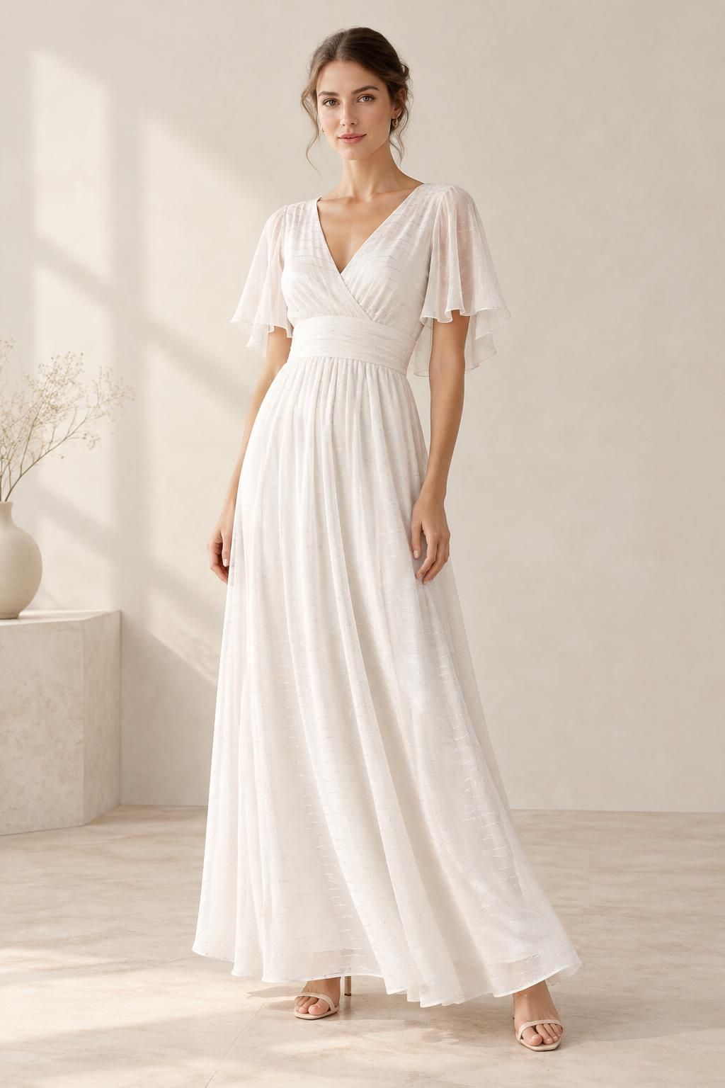 Inspiración El vestido con el tejido LINE - Batiste de viscose con rayas de lurex plateadas