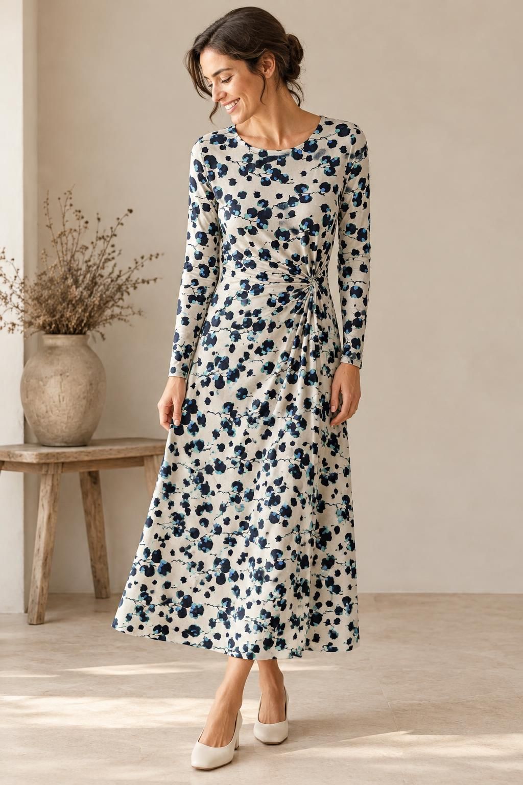 Inspiration La robe avec le tissu Jersey viscose élasthanne floral graphique