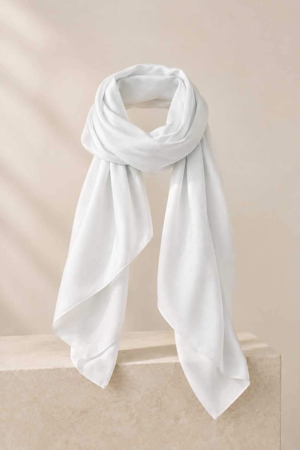 Inspiration Les accessoires avec le tissu CYRA - Satin de coton léger