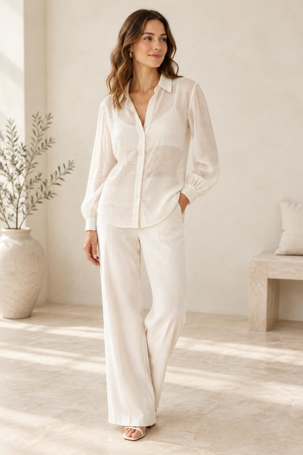 Inspiration La blouse avec le tissu ADELE - Voile de polyester à fils lurex dorés