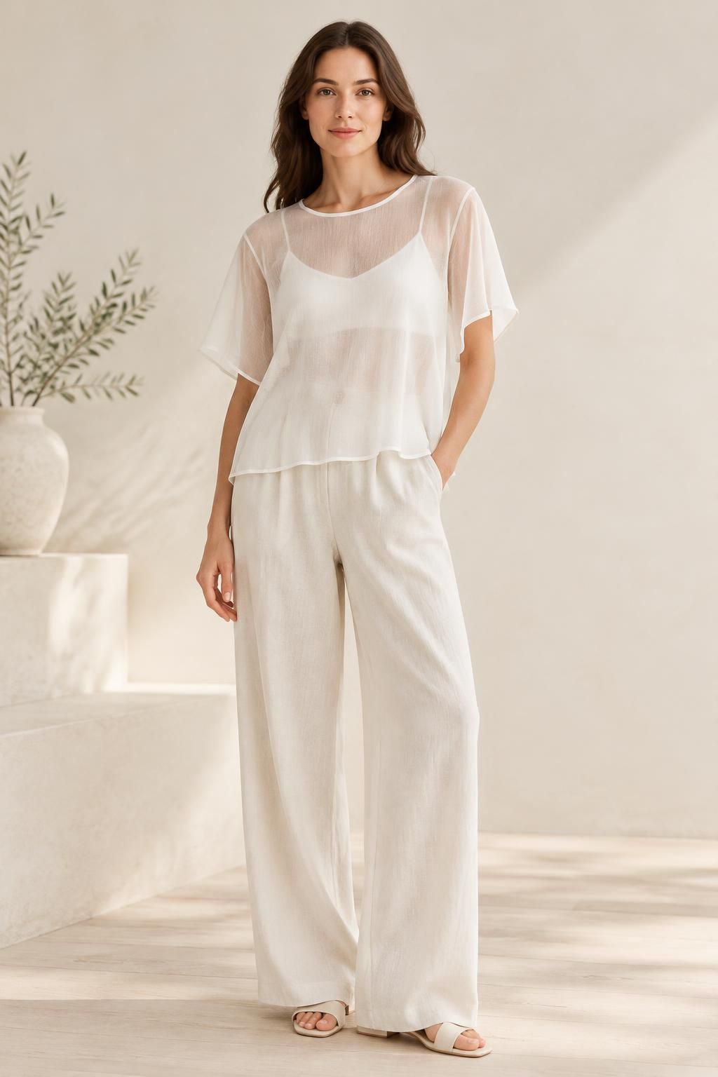 Inspiration Le top avec le tissu RAFAEL - Gaze polyester légère transparente