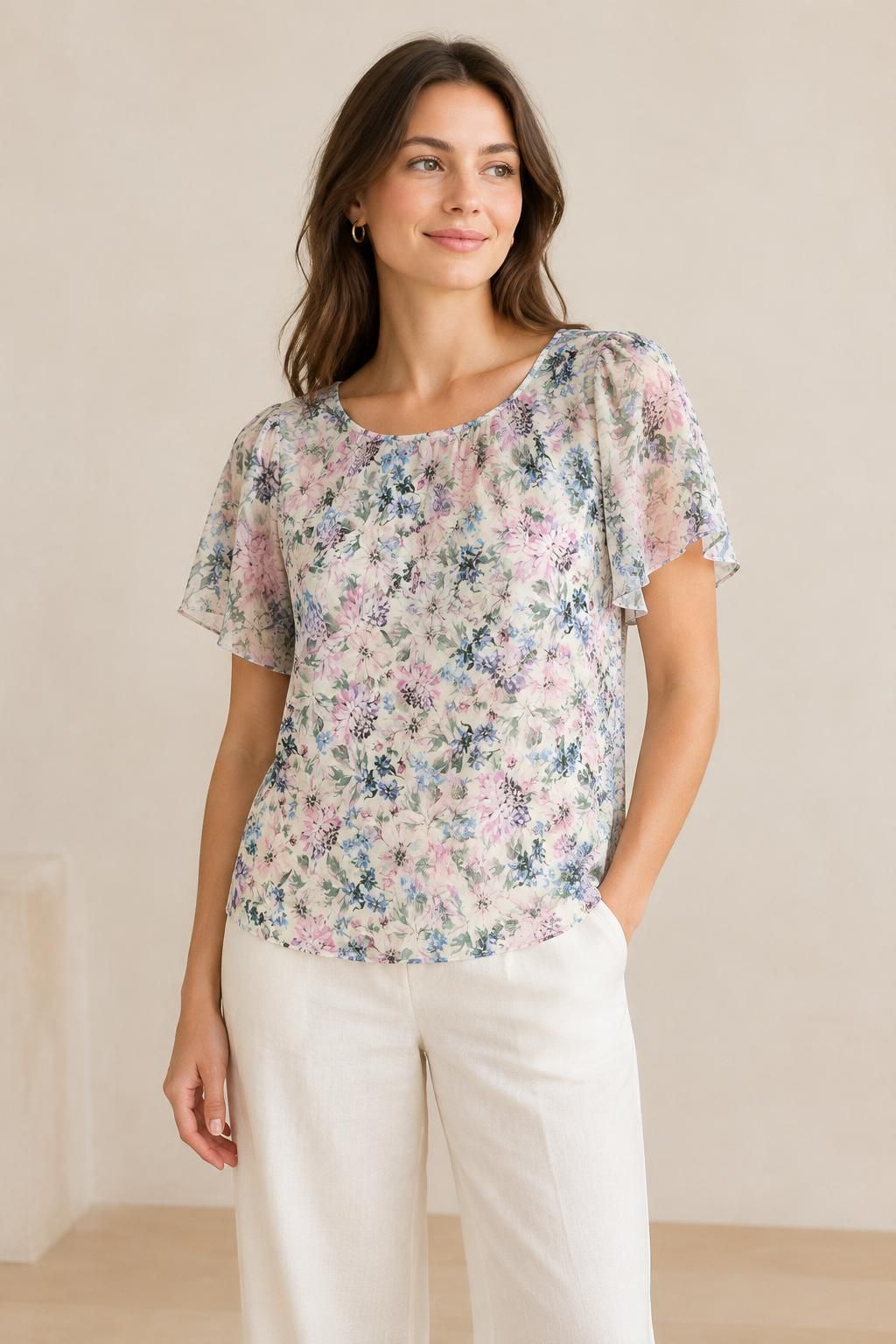 Inspiration Le top avec le tissu Mousseline polyester motif fleuri romantique