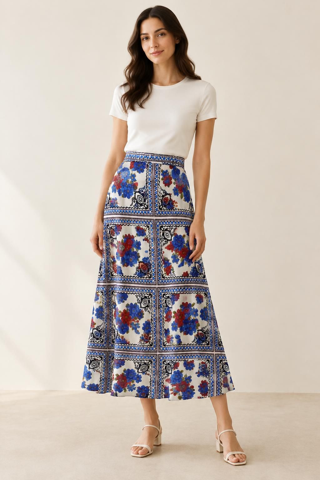 Inspiration La jupe avec le tissu Viscose motif foulard fleuri rétro